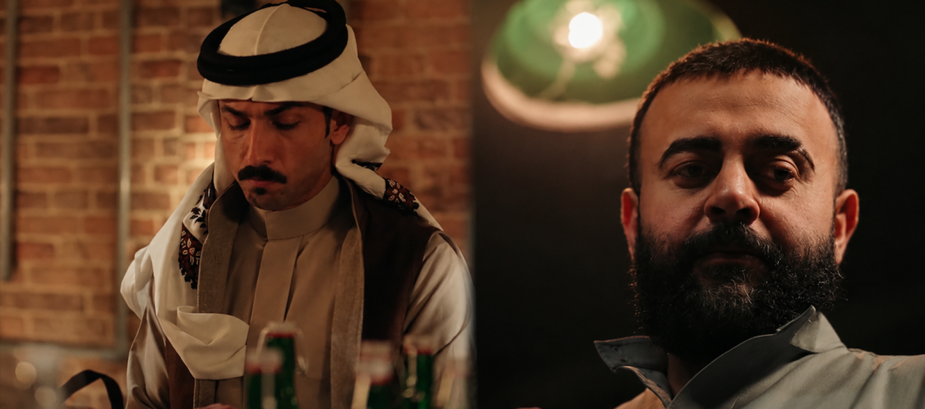 مسلسل أحمر ولا أبيض - مصدر الصورة غوغل