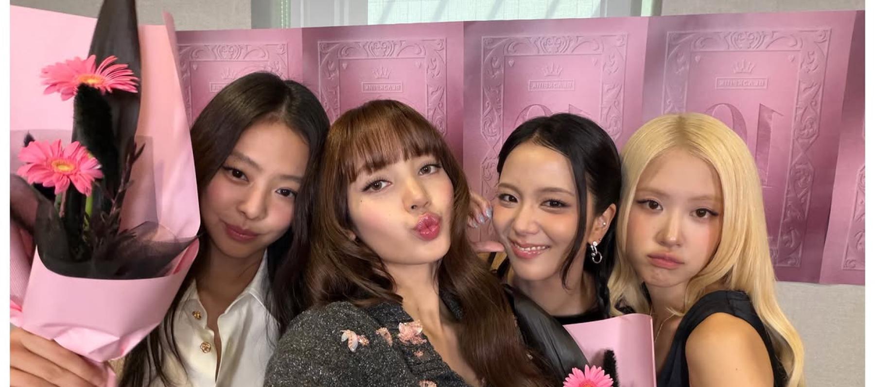 Blackpink - جيني و ليسا و جيسو و روزي