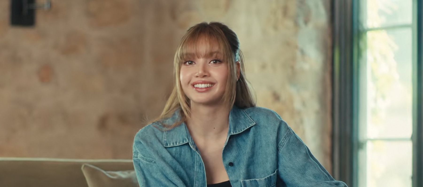 ليسا من بلاكبينك - Always Lalisa trailer