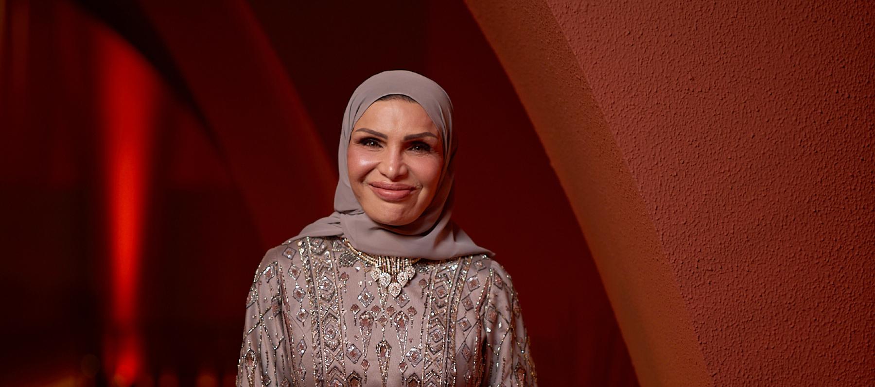 لجينة درويش في إطلالات مميزة بين الجونة وبريطانيا