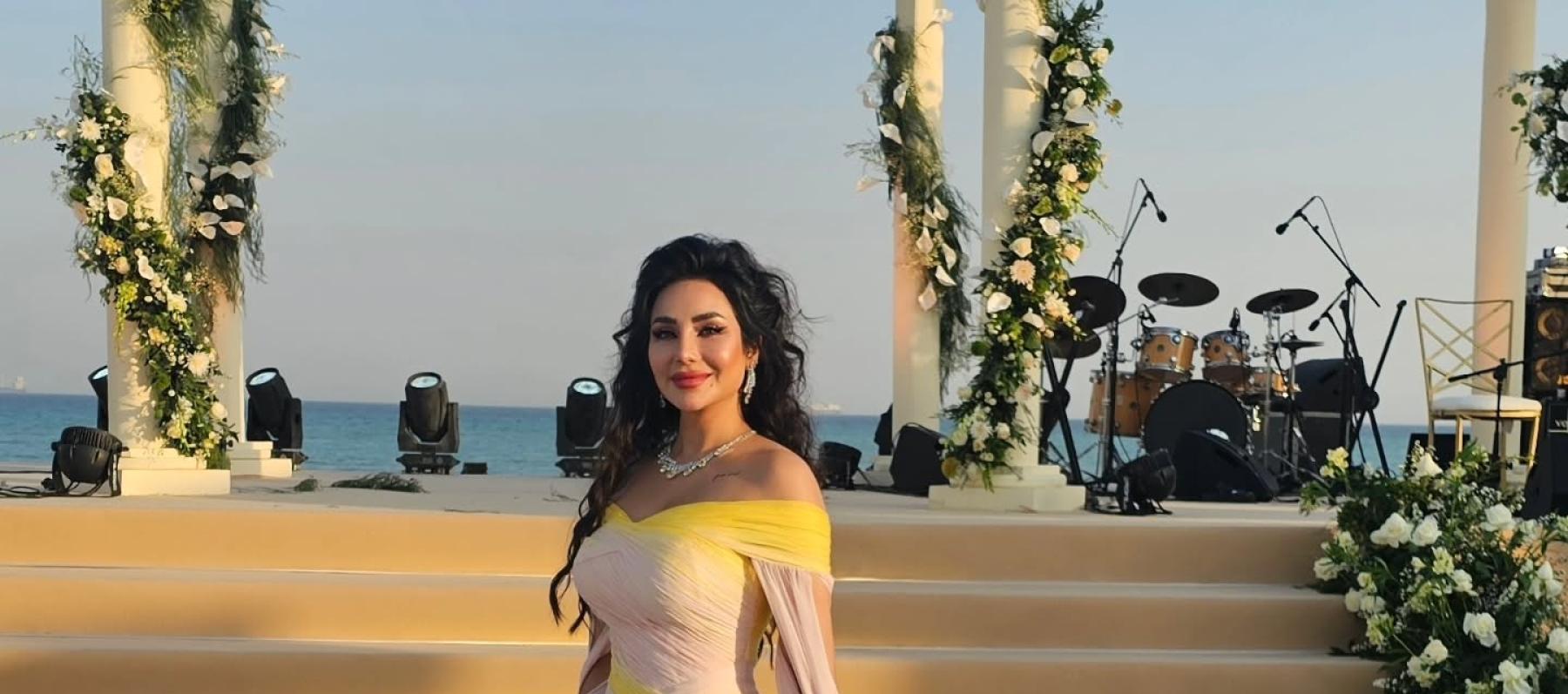 لجين عمران بفستان من شربل كرم.. أناقة ناعمة بألوان صيفية