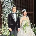 لي سونغ جي و لي دا يحتفلان بزفافهما - صورة من تويتر