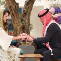 الأمير الحسين بن عبدالله الثاني و رجوة آل سيف - صورة من غوغل