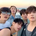 فرقة BTS من بثها المباشر - صورة معدلة