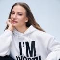 سيريناي ساريكايا سفيرة جديدة لعلامة لوريال باريس العالمية -  الصورة من انستغرام لوريال