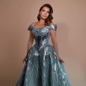 أصالة بفستان ميتاليكي بتوقيع نيكولا جبران بقصة Ballroom - الصورة من انستغرام أصالة بعدسة محمد أحمد 
