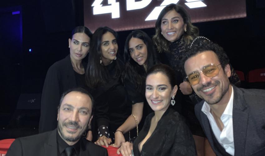 نجوم فيلم الرعب 122