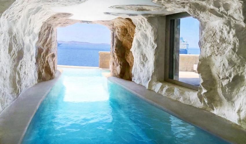 Cavo tagoo Hotel