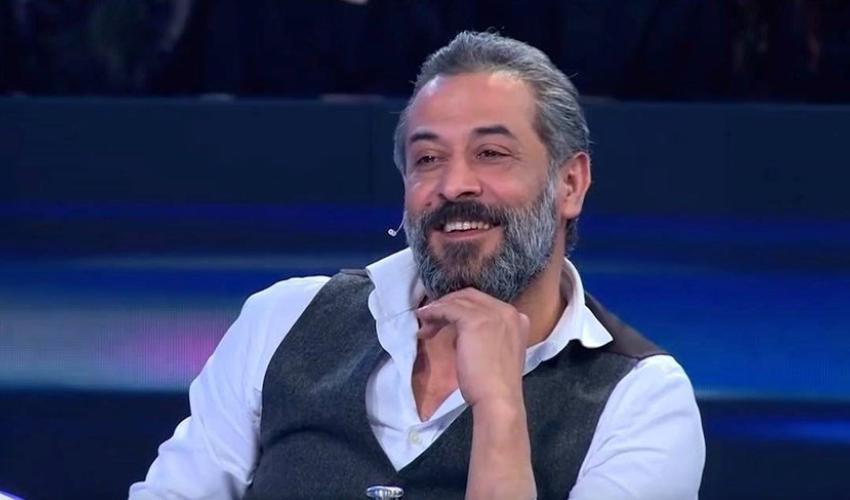 عبد المنعم عمايري يدافع عن الظالم