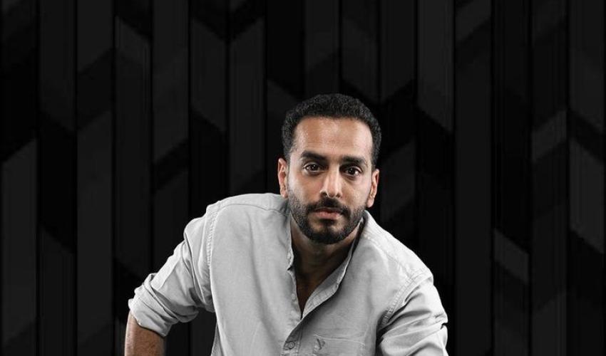 بمن طاح أحمد نجار ؟