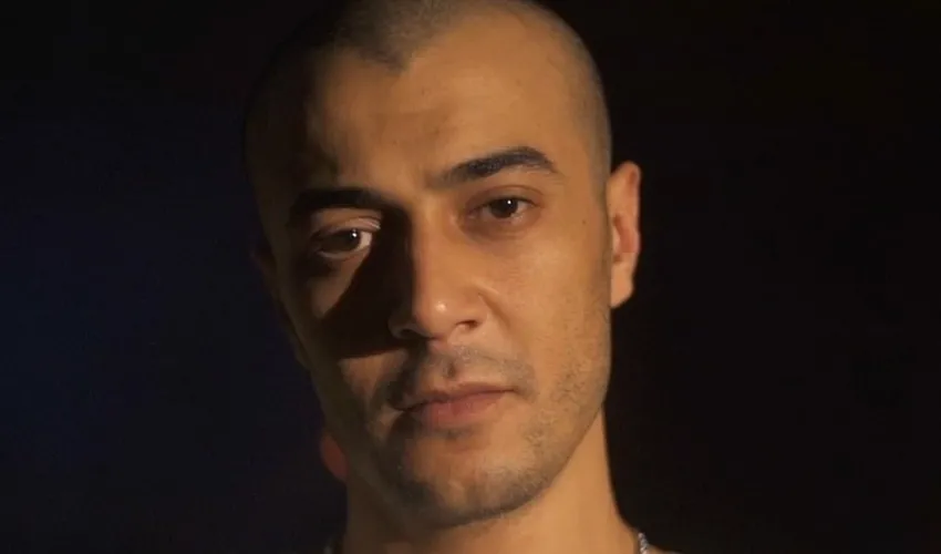الرابر شاهين - صورة من جوجل