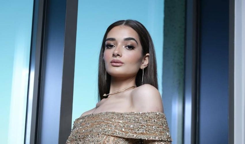 ملك أحمد زاهر