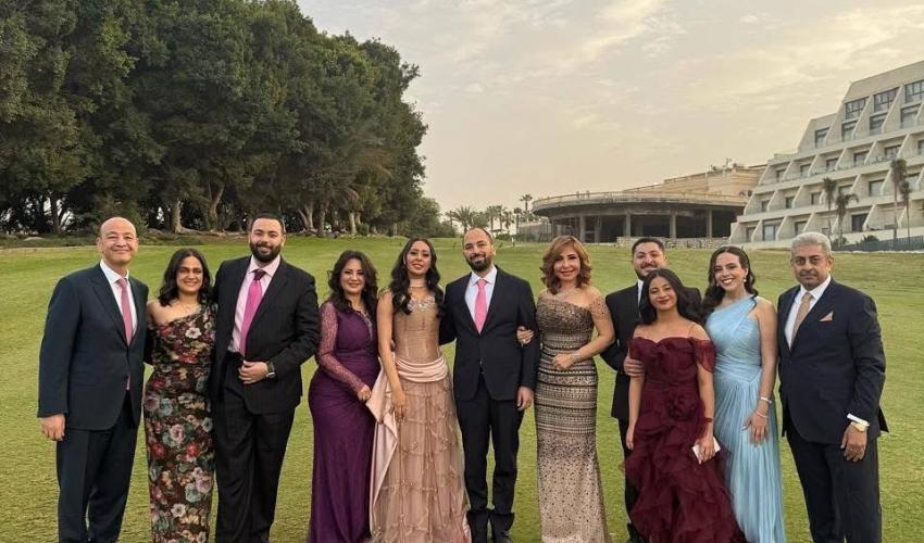 عمرو أديب ولميس الحديدي يحتفلان بخطوبة نجلهما