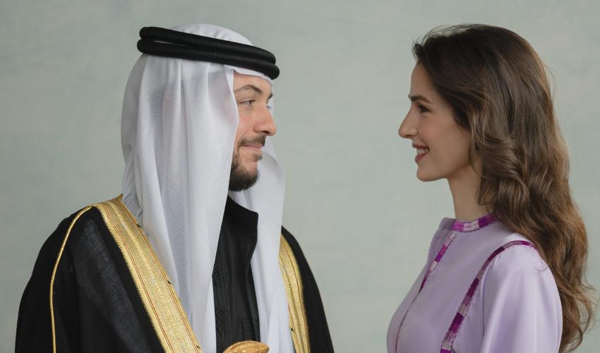 إطلالة الأميرة رجوة في ذكرى زواجها بأناقة شرقية باستيلية 