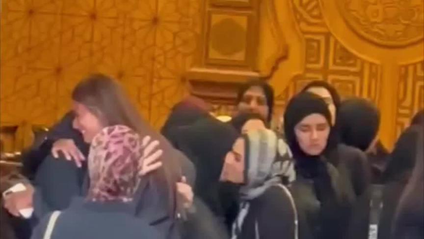 ياسمين عبدالعزيز 