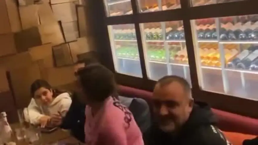 شيرين عبدالوهاب ترقص مع حسام حبيب في لبنان