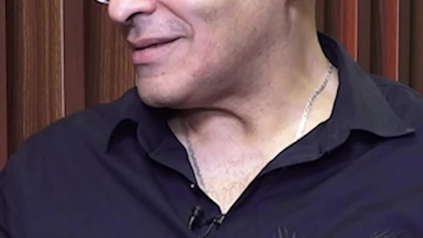 عمرو دياب يثبت من جديد انه فعلا الرقم واحد 