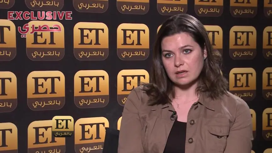 يسرا اللوزي تعيش في مصعد 