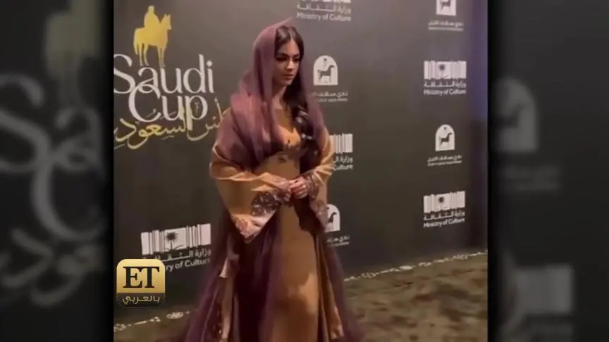 من جديد الازياء التراثية تبهرنا في كأس السعودية 