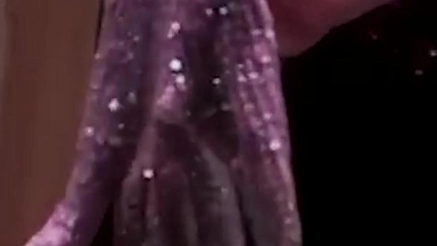 روح مايكل جاكسون تسيطر على حفل الـ Emi Gala