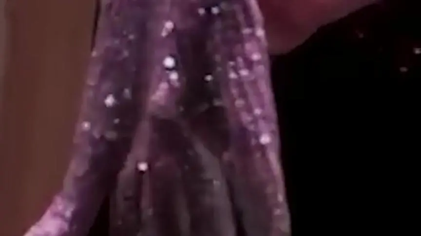 روح مايكل جاكسون تسيطر على حفل الـ Emi Gala