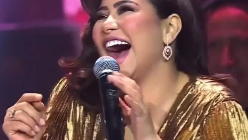 حركات شيرين عبدالوهاب 
