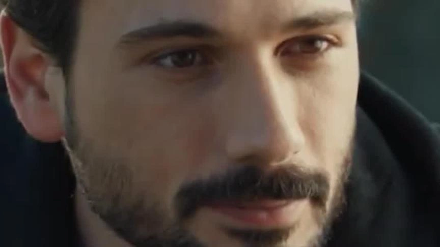 سمية أيدوغان تكشف سر صورتها  بدنيز جان