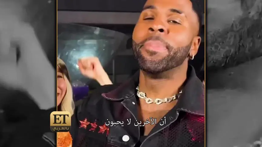 جيسون ديرولو يهدي 27 أغنية لإبنه ويعيد إحياء SWAY
