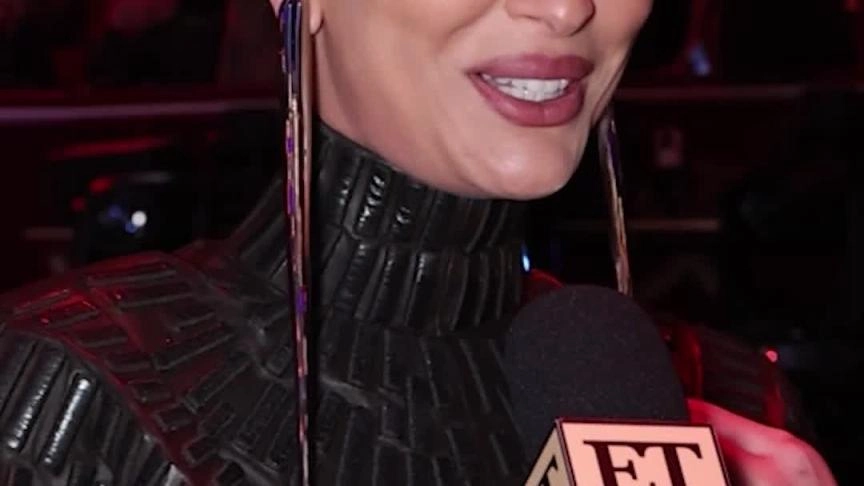 stephane Rolland  يستعين بأقدم سيرك في باريس لمجموعته الجديدة