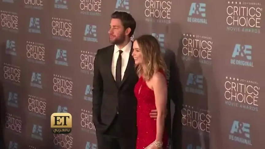   EMILY BLUNT  و  JHON KRASINSKI  علاقة حب  من النظرة الأولى 
