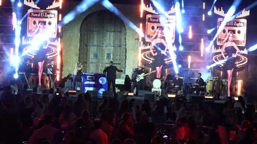 نوال الزغبي تحن لزمن الكاسيت