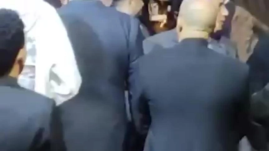 هنادي مهنا وأحمد خالد صالح معاً من عزاء والد محمد رمضان