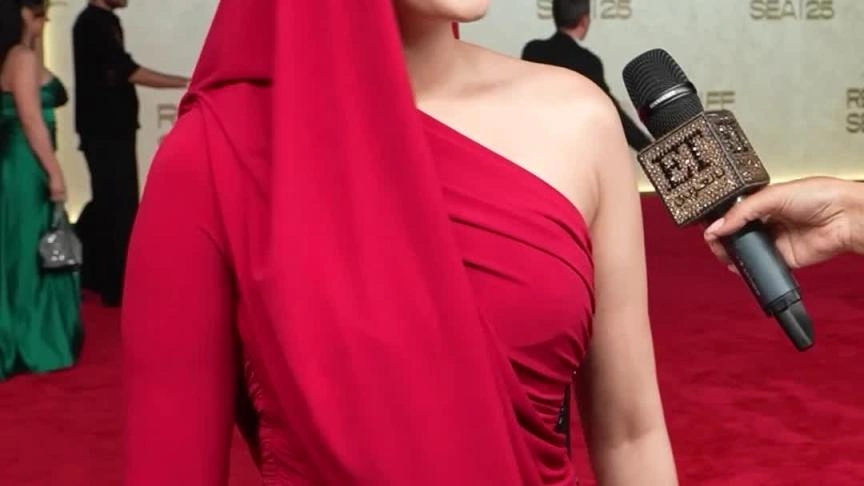 ST- POST  أسماء عثماني 