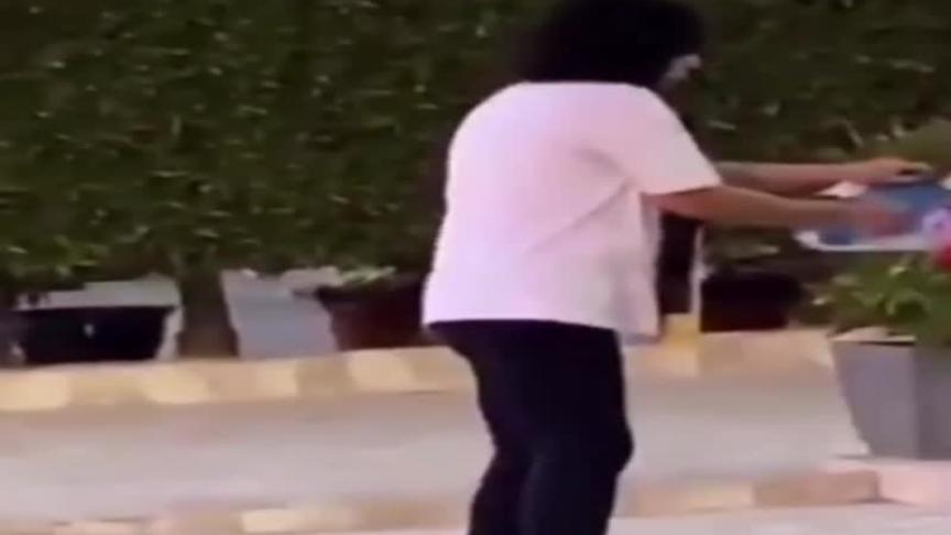 نوال الكويتية توزع المياه