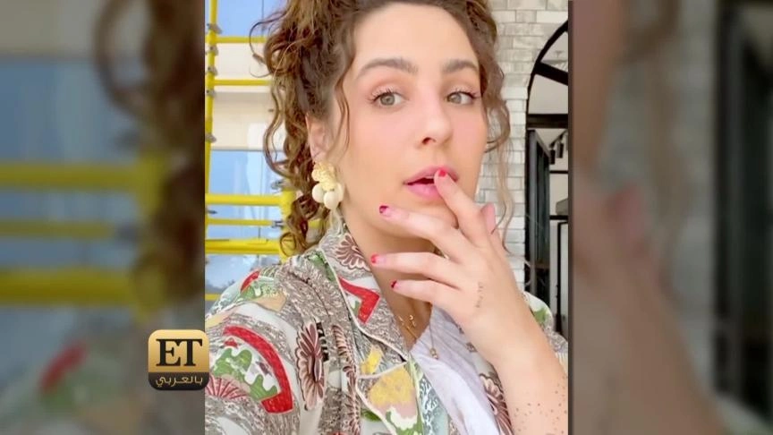 موضة أظافر جديدة وغريبة تجذب المشاهير 