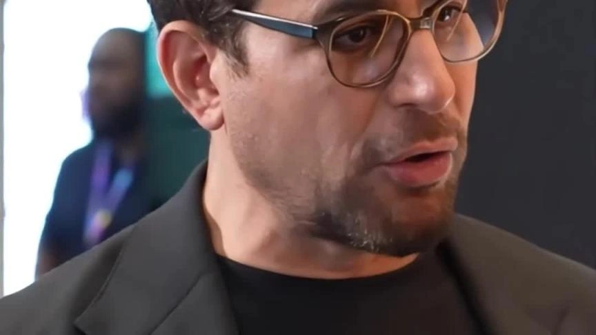 أيمن الزيود عن تصدير الثقافة العربية في قمة بريدج 2025: “نحن رواة القصص“