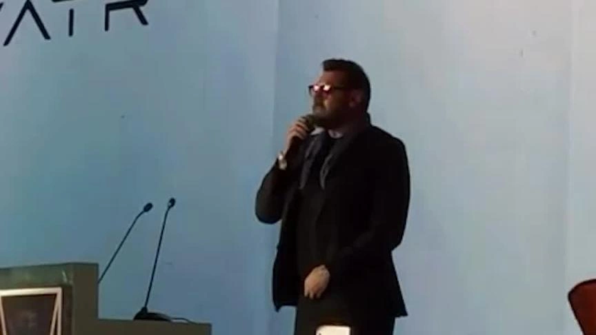 ما علاقة عمر يوسف بـ Avatar؟ 