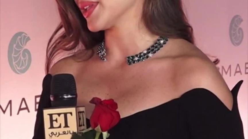 يارا السكري توضح حقيقة ارتباطها بـ أحمد العوضي