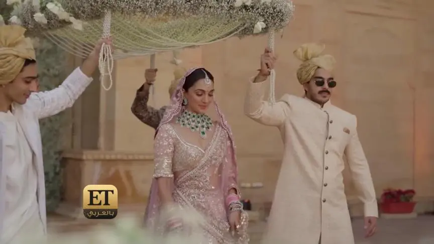 ET بالعربي يجمع سيدارث مالهوترا وKiara Advani بعد زواجهم في لقاء لأول مرة