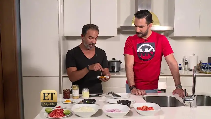 أكلة تعيد محمد حارب إلى أمريكا 