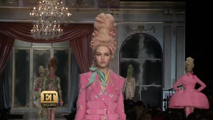  Cake Dresses  بعرض  Moschino