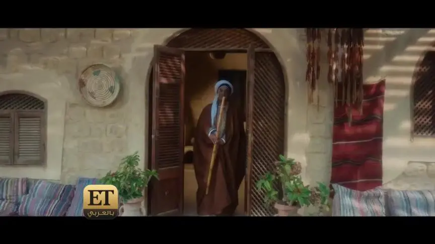 ET بالعربي في الصعيد مع أحمد شيبة وعصام كاريكا//