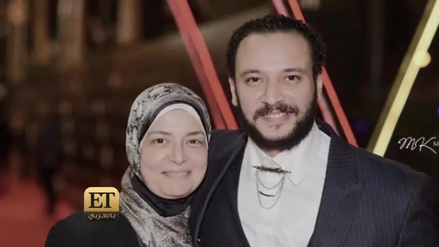 النجوم في عزاء هالة زوجة خالد صالح