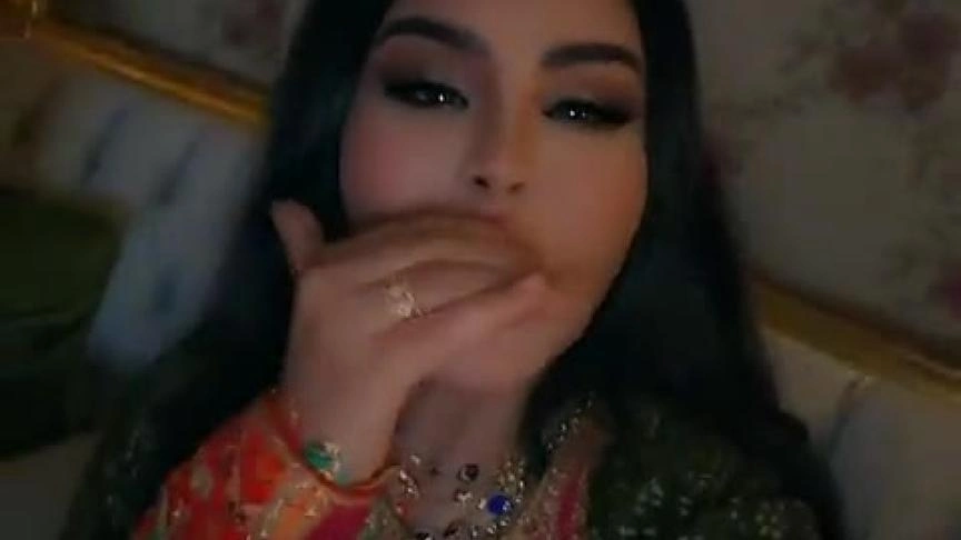 زلغوطة أحلام من حفل زفاف بدر ابن محمد عبده