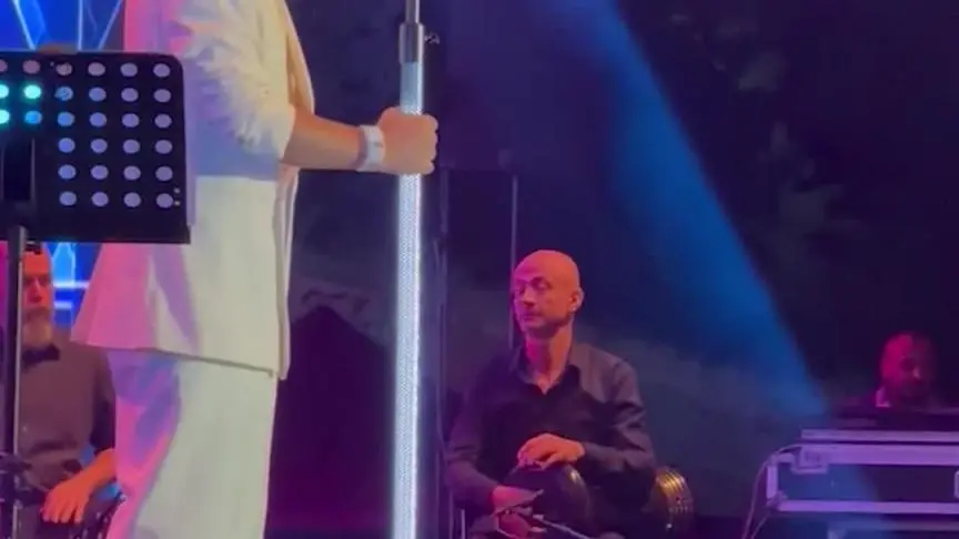 مهرجان إهدنيات في لبنان يشهد على الظهور الأول للعروسين ناصيف زيتون ودانييلا رحمة