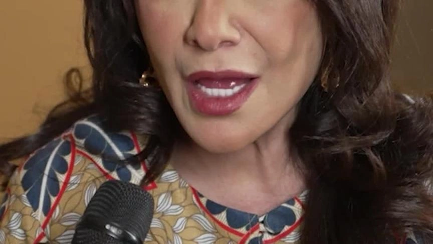 من هي الكفيفة التي الهمت هدى حسين  بالغميضة؟