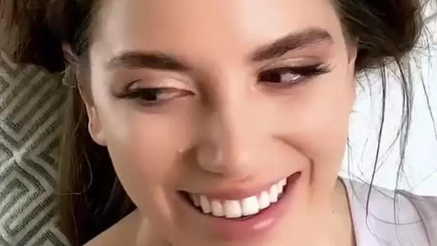 دموع سينتيا صموئيل خلال تحضيراتها لزفافها