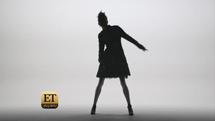 دار Chanel ينقلنا إلى العالم الأرستقراطي