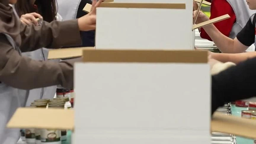 ET بالعربي و المشاهير يلبون دعوة الشيخ محمد بن راشد في عملية الفارس الشهم 3  