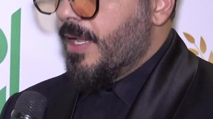 هل يملك رامي عياش طيارة خاصة؟